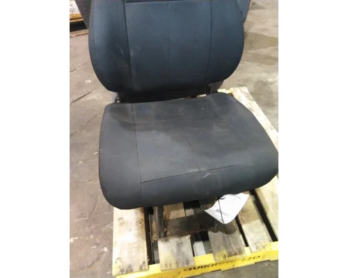 FREIGHTLINER CASCADIA 113 SEAT, FRONT