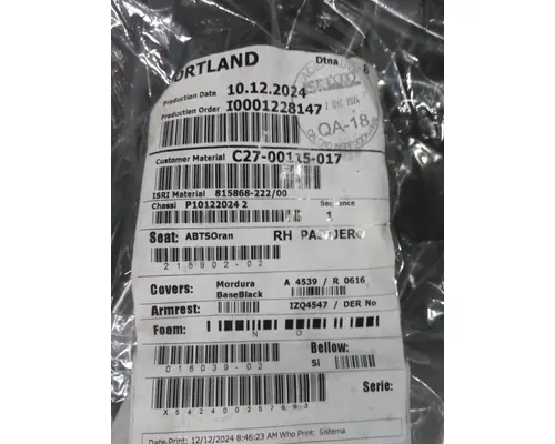 FREIGHTLINER CASCADIA 113 SEAT, FRONT