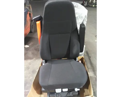 FREIGHTLINER CASCADIA 113 SEAT, FRONT