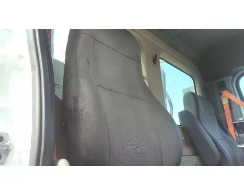 FREIGHTLINER CASCADIA 113 SEAT, FRONT