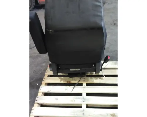 FREIGHTLINER CASCADIA 113 SEAT, FRONT