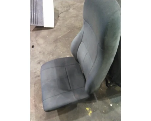 FREIGHTLINER CASCADIA 113 SEAT, FRONT