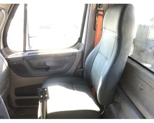 FREIGHTLINER CASCADIA 113 SEAT, FRONT