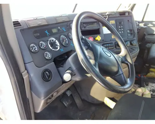 FREIGHTLINER CASCADIA 113 STEERING COLUMN