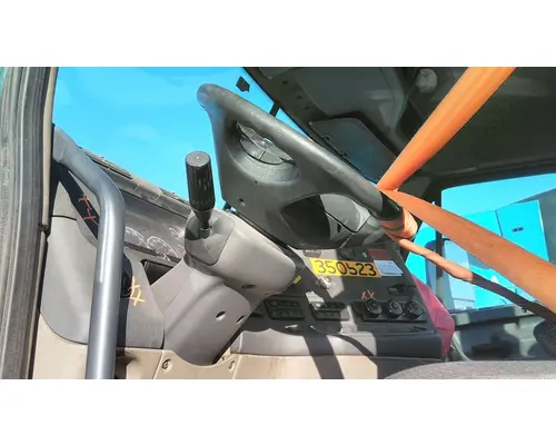 FREIGHTLINER CASCADIA 113 STEERING COLUMN