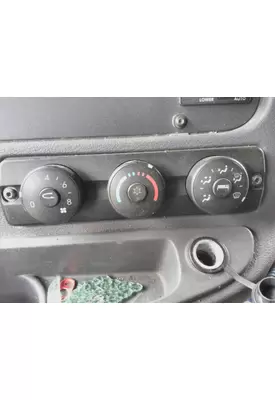 FREIGHTLINER CASCADIA 113 TEMPERATURE CONTROL