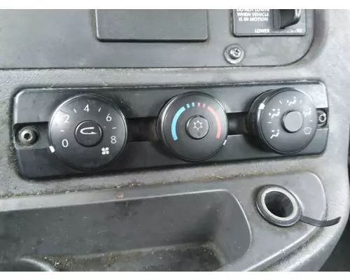 FREIGHTLINER CASCADIA 113 TEMPERATURE CONTROL