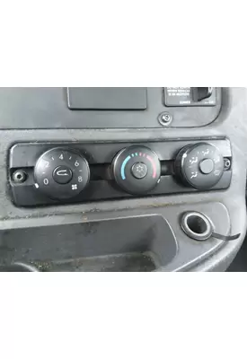 FREIGHTLINER CASCADIA 113 TEMPERATURE CONTROL