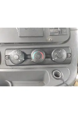 FREIGHTLINER CASCADIA 113 TEMPERATURE CONTROL