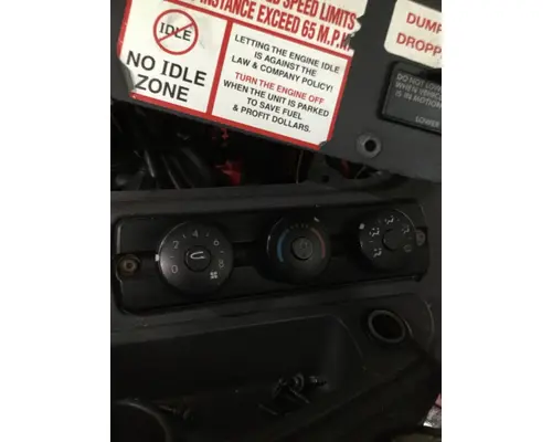FREIGHTLINER CASCADIA 113 TEMPERATURE CONTROL