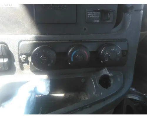 FREIGHTLINER CASCADIA 113 TEMPERATURE CONTROL
