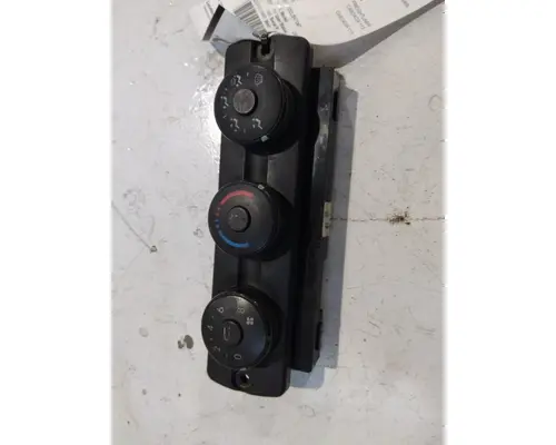 FREIGHTLINER CASCADIA 113 TEMPERATURE CONTROL