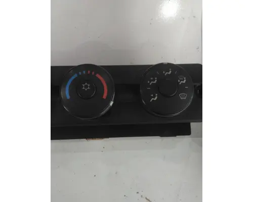 FREIGHTLINER CASCADIA 113 TEMPERATURE CONTROL
