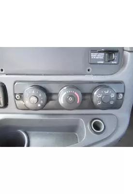 FREIGHTLINER CASCADIA 113 TEMPERATURE CONTROL