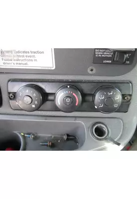 FREIGHTLINER CASCADIA 113 TEMPERATURE CONTROL