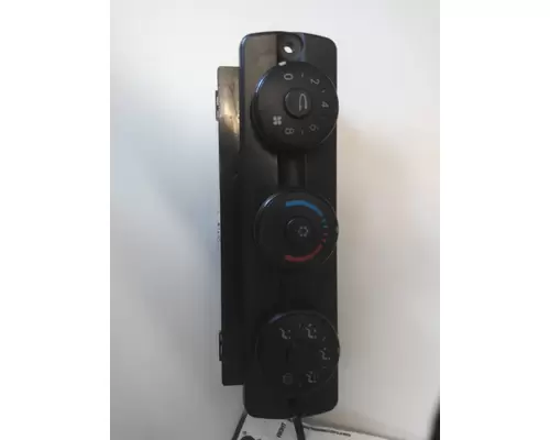 FREIGHTLINER CASCADIA 113 TEMPERATURE CONTROL