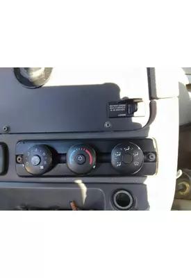 FREIGHTLINER CASCADIA 113 TEMPERATURE CONTROL