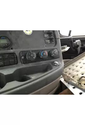 FREIGHTLINER CASCADIA 113 TEMPERATURE CONTROL