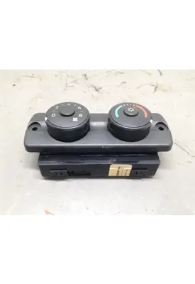 FREIGHTLINER CASCADIA 113 TEMPERATURE CONTROL