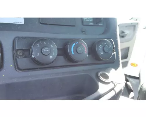 FREIGHTLINER CASCADIA 113 TEMPERATURE CONTROL
