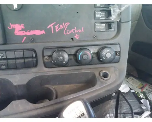 FREIGHTLINER CASCADIA 113 TEMPERATURE CONTROL
