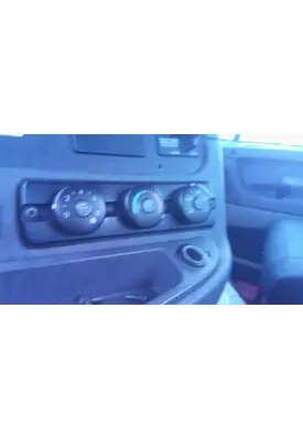FREIGHTLINER CASCADIA 113 TEMPERATURE CONTROL