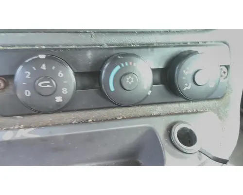FREIGHTLINER CASCADIA 113 TEMPERATURE CONTROL