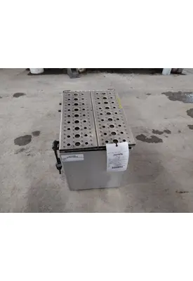 FREIGHTLINER CASCADIA 113 TOOL BOX