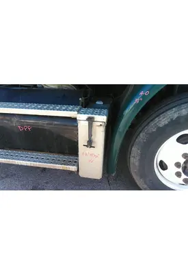 FREIGHTLINER CASCADIA 113 TOOL BOX