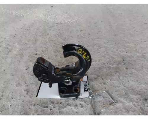 FREIGHTLINER CASCADIA 113 TRAILER HITCH