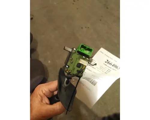 FREIGHTLINER CASCADIA 113 TURN SIGNAL SWITCH