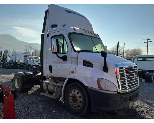 FREIGHTLINER CASCADIA 113 Vehicle For Sale