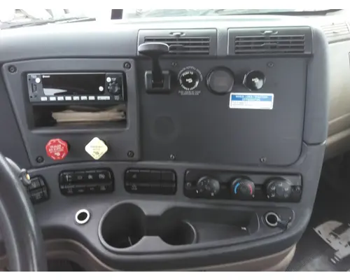 FREIGHTLINER CASCADIA 113 WHOLE TRUCK FOR RESALE