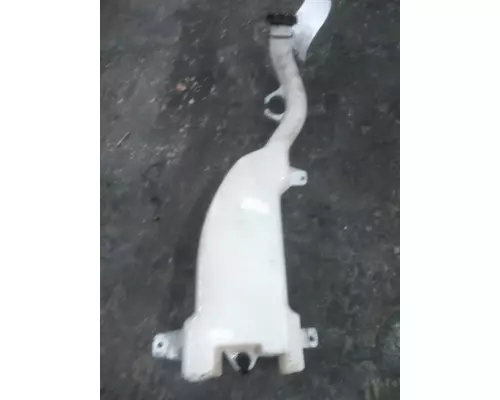 FREIGHTLINER CASCADIA 113 WINDSHIELD WASHER RESERVOIR