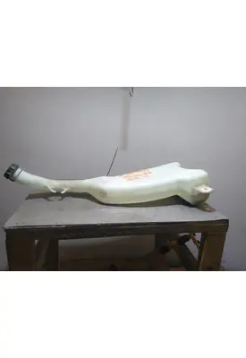 FREIGHTLINER CASCADIA 113 WINDSHIELD WASHER RESERVOIR