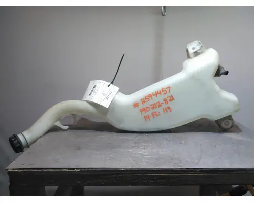 FREIGHTLINER CASCADIA 113 WINDSHIELD WASHER RESERVOIR