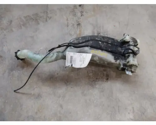 FREIGHTLINER CASCADIA 113 WINDSHIELD WASHER RESERVOIR