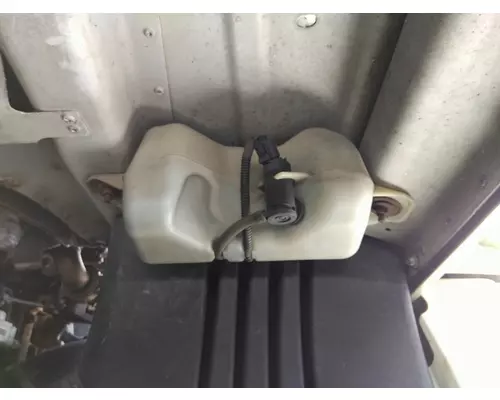 FREIGHTLINER CASCADIA 113 WINDSHIELD WASHER RESERVOIR