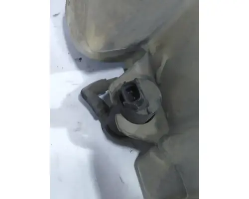 FREIGHTLINER CASCADIA 113 WINDSHIELD WASHER RESERVOIR