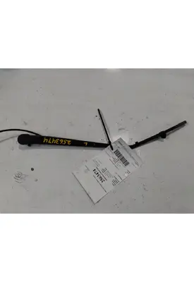 FREIGHTLINER CASCADIA 113 WINDSHIELD WIPER ARM