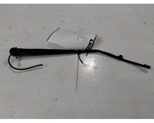 FREIGHTLINER CASCADIA 113 WINDSHIELD WIPER ARM