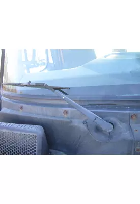 FREIGHTLINER CASCADIA 113 WINDSHIELD WIPER ARM