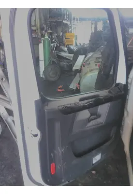 FREIGHTLINER CASCADIA 116-126 DOOR ASSEMBLY, FRONT