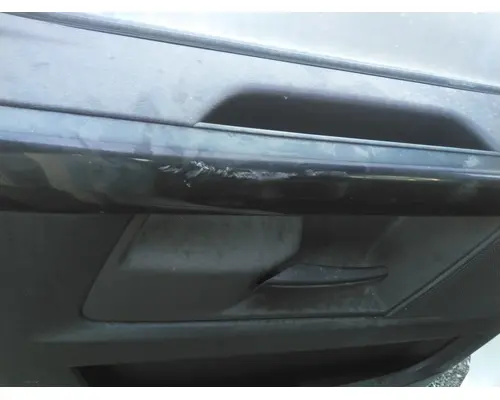 FREIGHTLINER CASCADIA 116-126 DOOR ASSEMBLY, FRONT