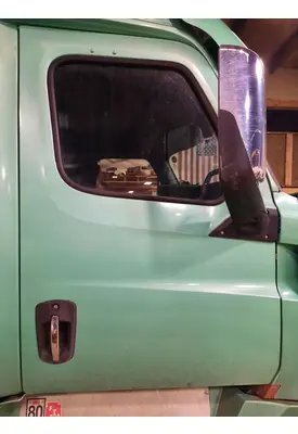 FREIGHTLINER CASCADIA 116-126 DOOR ASSEMBLY, FRONT