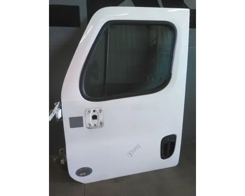 FREIGHTLINER CASCADIA 116-126 DOOR ASSEMBLY, FRONT