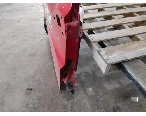 FREIGHTLINER CASCADIA 116-126 DOOR ASSEMBLY, FRONT