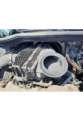 FREIGHTLINER CASCADIA 116 AIR CLEANER
