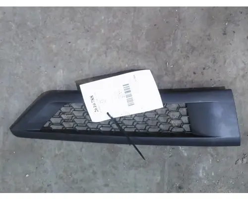 FREIGHTLINER CASCADIA 116 AIR INTAKE LOUVERCOVER