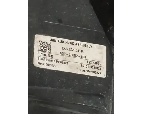 FREIGHTLINER CASCADIA 116 AIR INTAKE